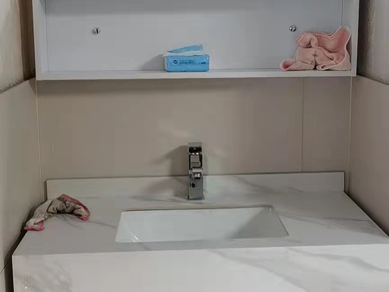 3平方小衛生間裝修施工 重慶楓林秀水 墻面瓷磚鋪貼半包服務 