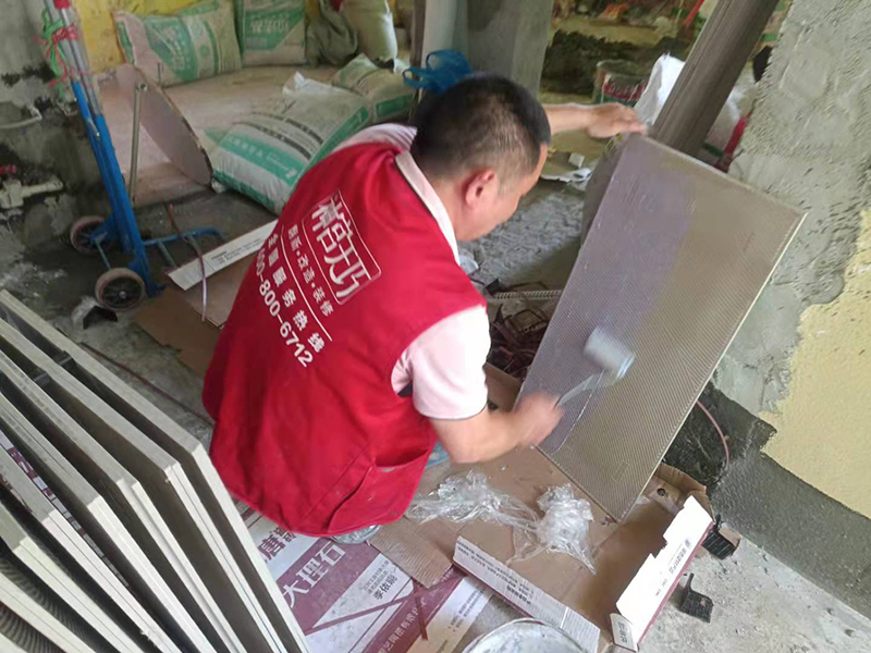 衛(wèi)生間瓷磚怎么貼才算合格？瓷磚鋪貼后怎樣驗(yàn)收(圖3)