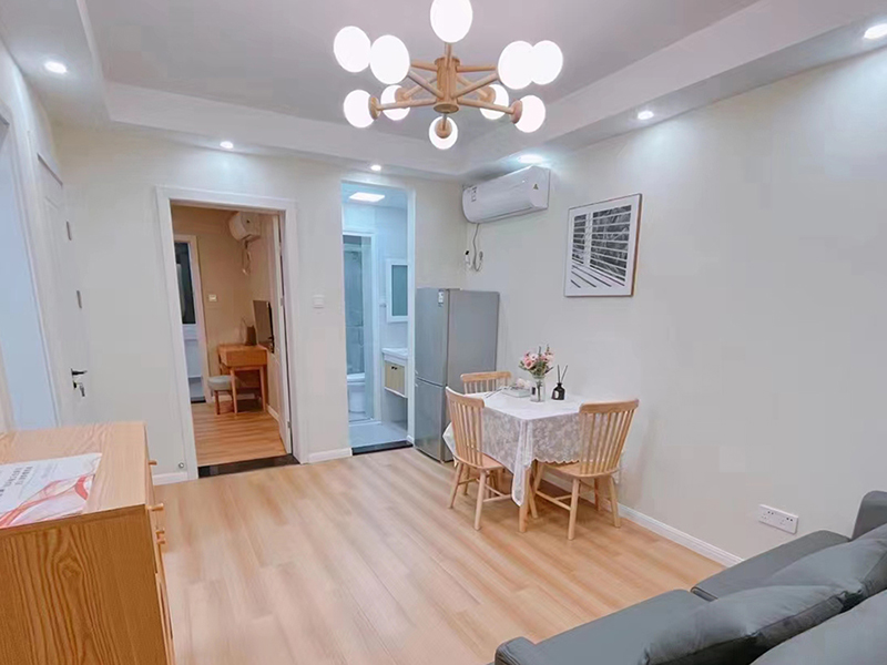 出租房墻面裝修路上“四處碰壁”怎么辦？墻面翻新乳膠漆工藝介紹(圖1)