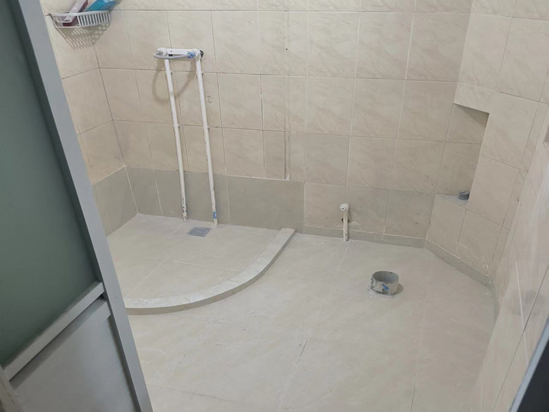 衛(wèi)生間地漏周圍滲水原因大揭秘！3種自查方法+維修成本(圖1)